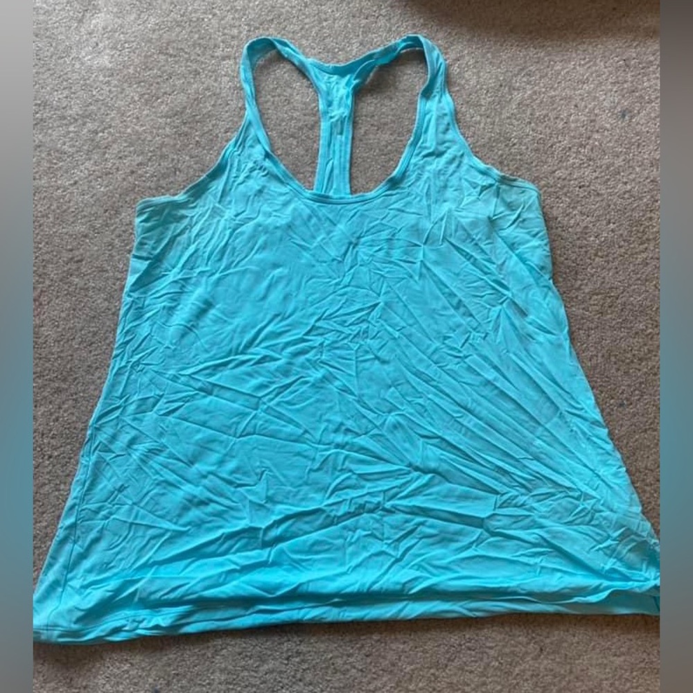 EUC athletic tank top 
Size medium